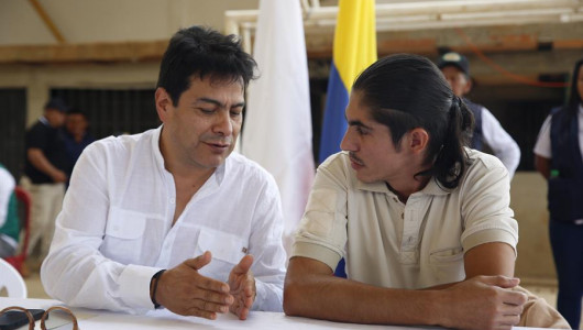 Gobierno y disidencia de las Farc anuncian cese el fuego de 10 meses desde el 8 de octubre