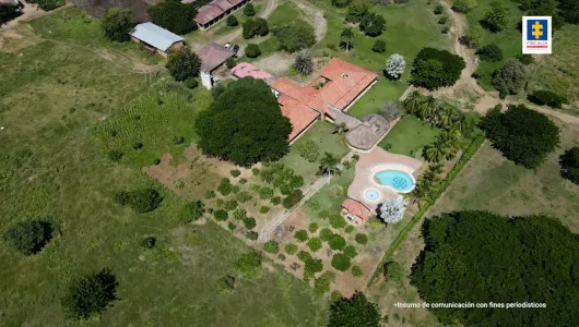 Incautan 12 lujosas fincas que pertenecían a los exjefes paramilitares Jorge 40 y Macaco