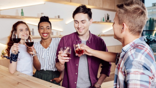 ¿Qué tomar para no emborracharse?