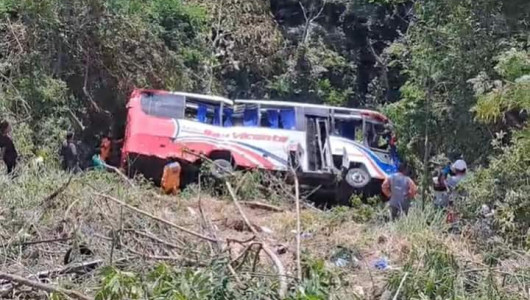 Dos mujeres fallecidas y 14 lesionados en accidente en Chicoral (Tolima)