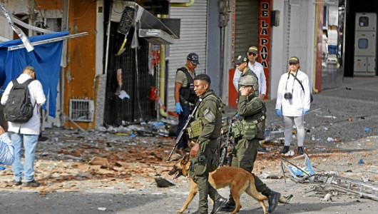 Petro cambia al comandante del Ejército tras jornada violenta en el Cauca y el Valle