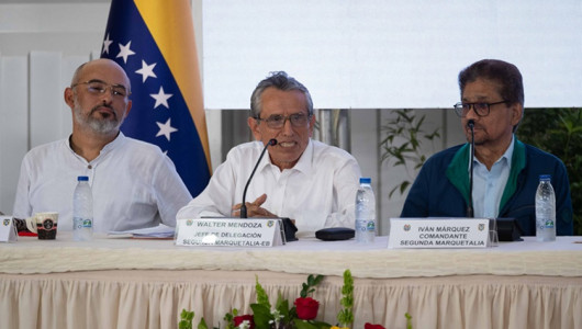 El jefe negociador del Gobierno pide incluir a comunidades en el diálogo de paz