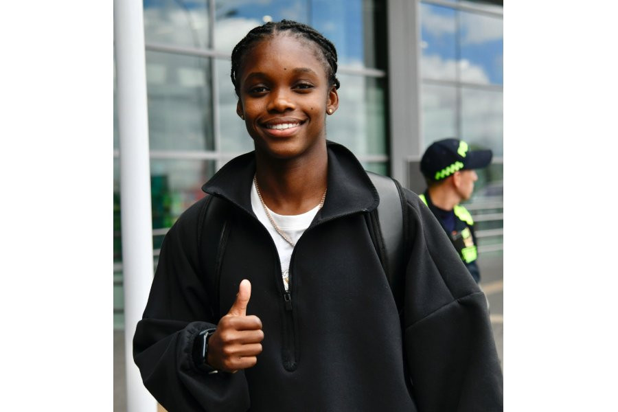 Linda Caicedo llega a Colombia y se suma al trabajo de la sub-20 para el Mundial