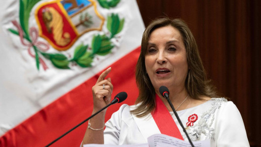 La presidenta de Perú lleva 90 días sin declarar y enfrentada con la prensa