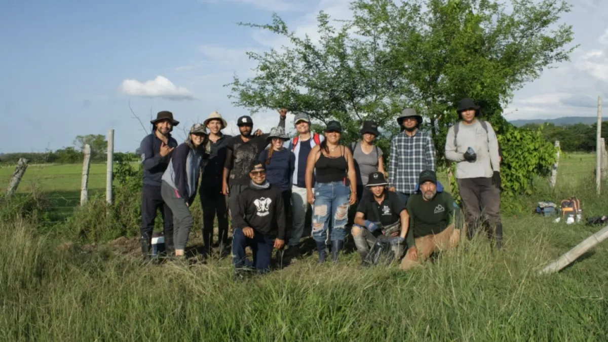 El grupo de investigación en trabajo de campo.