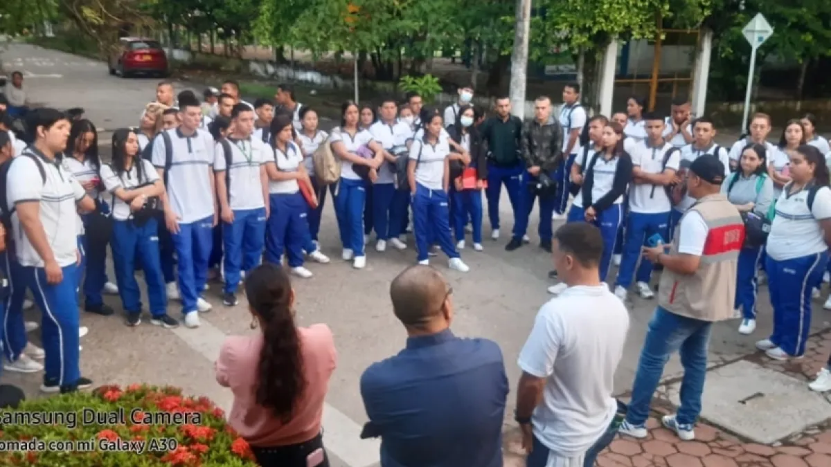 Bloqueo a los estudiantes del Sena en La Dorada. 