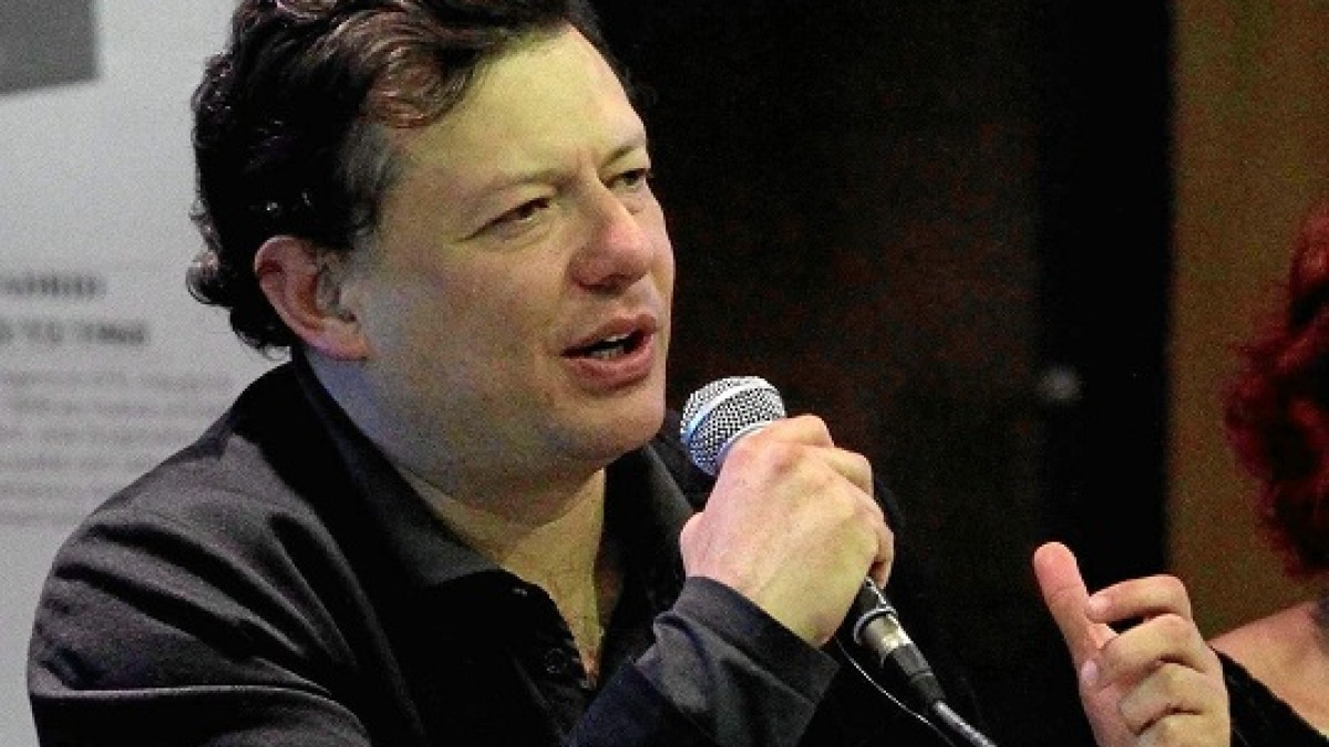 Hollman Morris es muy cercano al presidente, Gustavo Petro.