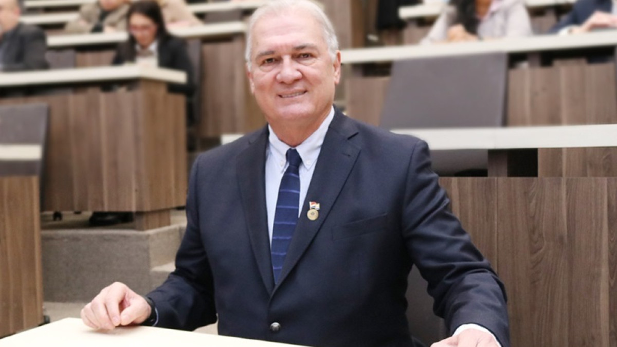 Foto | @EmilianoRFPy | LA PATRIA  Emiliano Rolón, fiscal de Paraguay.