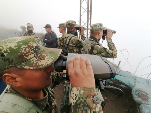 Apoyo camuflado