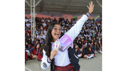 Alba, estudiante del colegio Santa Luisa de Marillac, se sube al sueño de ir a la NASA