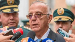 Colombia dice que erradicación forzada no es el camino en la lucha contra el narcotráfico