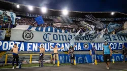 Suspenden a hinchas de Millonarios por meter un ataúd con un muerto al estadio El Campín
