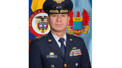 Gobierno nombra a general de FF.MM. para mesa de diálogo con disidencia de Farc