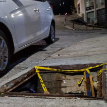 Una recámara sin tapa en Manizales expone a peatones 