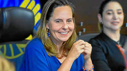 Sexto cambio en el gabinete de Gustavo Petro: Helga Rivas, nueva ministra de Vivienda