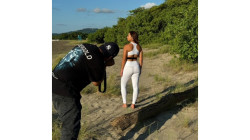 Hija del presidente Gustavo Petro teje controversias por su marca de ropa en la COP16