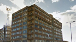 El día que Colombia empujó para mover al edificio Cudecom sin quitar un ladrillo