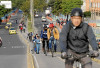 Bogotá cambia las ruedas de los coches por la bicicleta